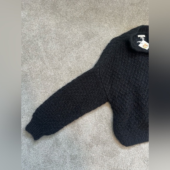 NWT Ozma Bell Hand Knit Cardigan in Alpaca Blend in Black size M/L - Picture 5 of 13
